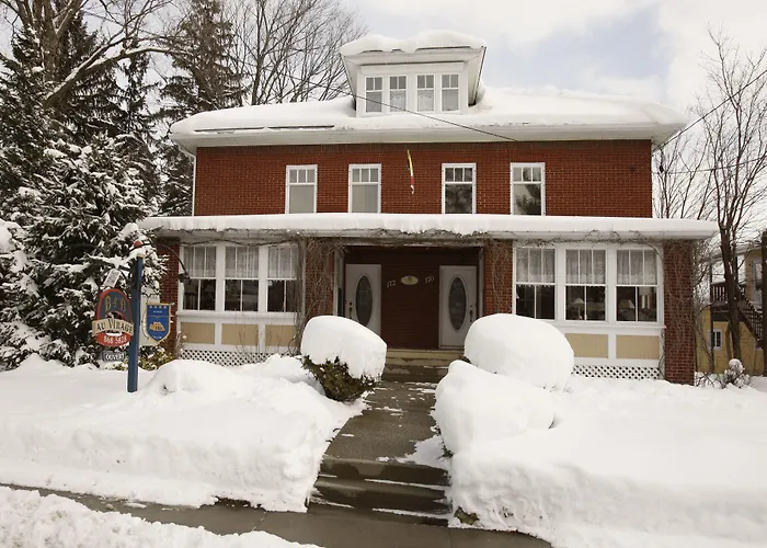 Ski Resorts Au Virage B&B